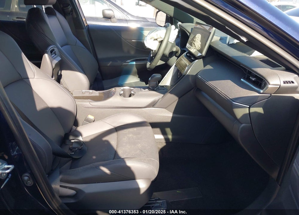2024 TOYOTA VENZA VIN: JTEAAAAH2RJ187174