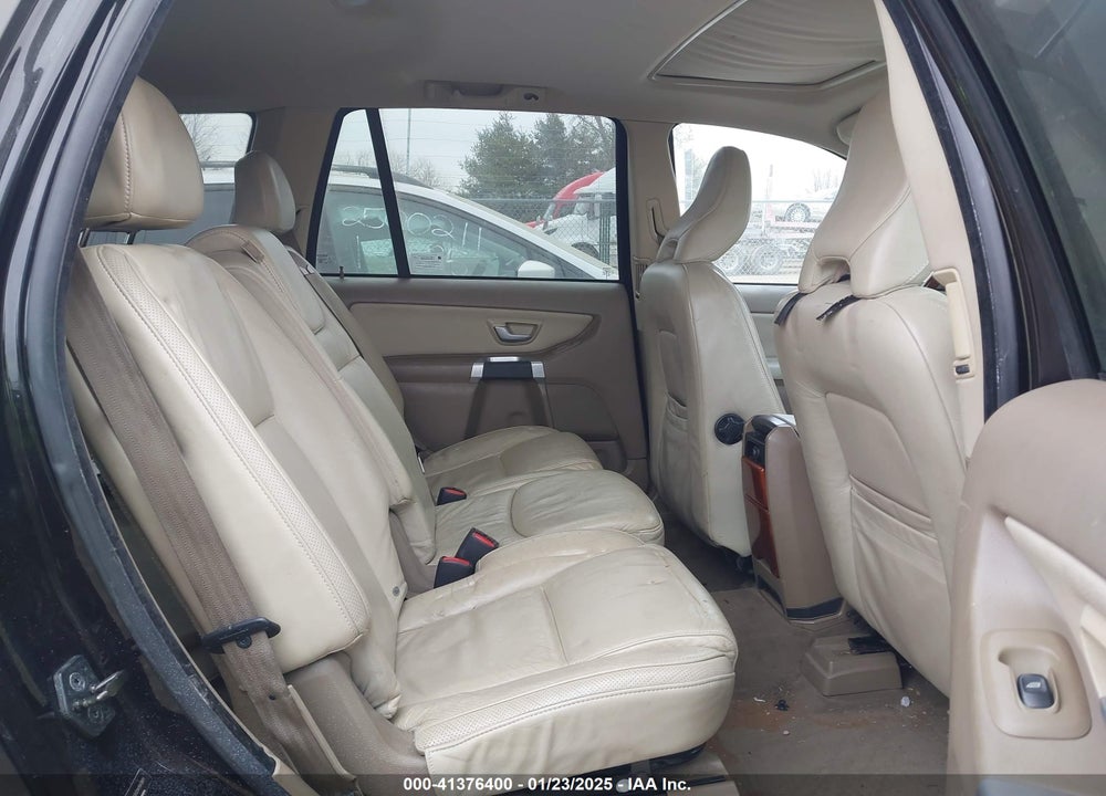 2010 VOLVO XC90 V8 VIN: YV4852CZ3A1543801