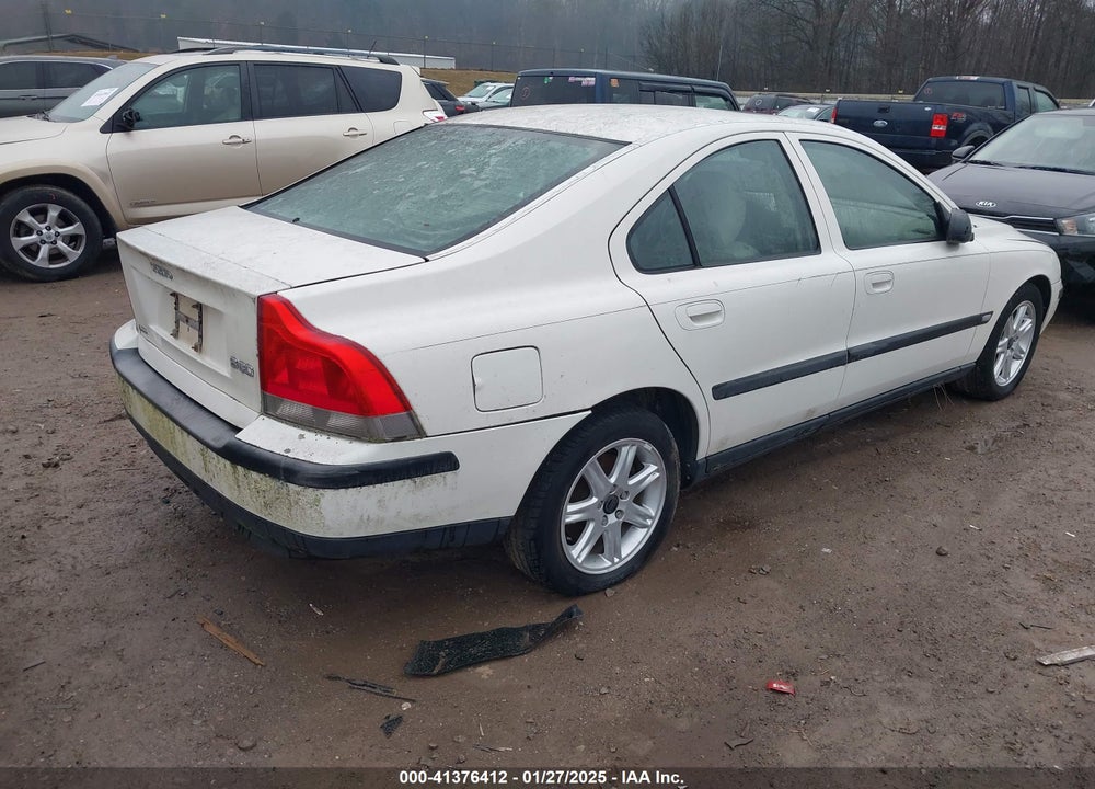 2002 VOLVO S60 2.4 VIN: YV1RS61R122196002