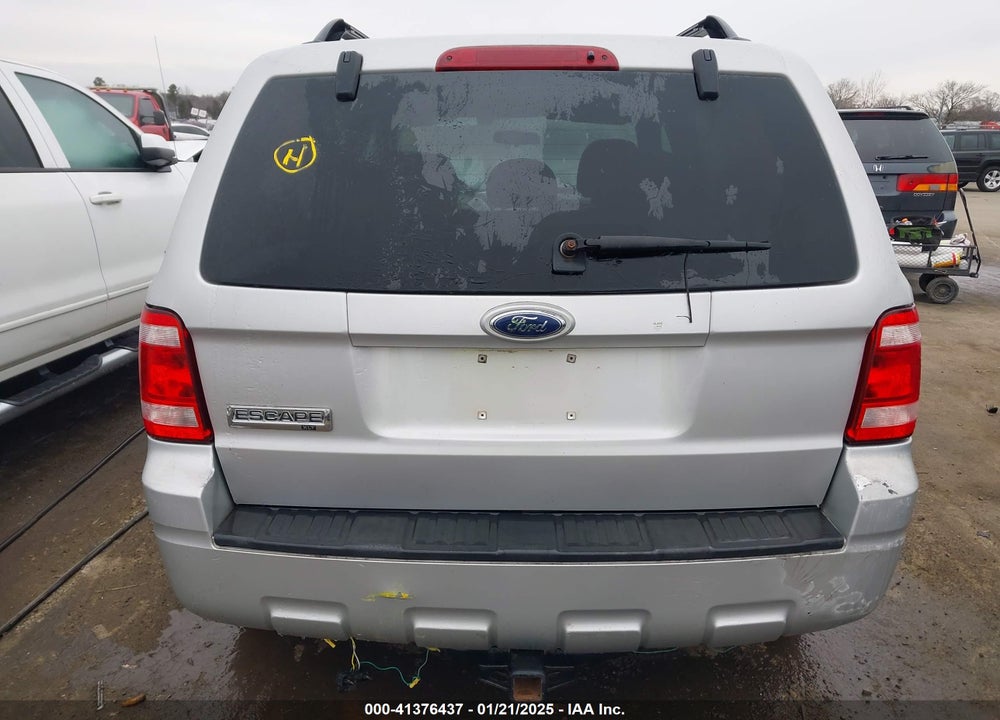 2008 FORD ESCAPE XLT VIN: 1FMCU03Z58KA87126