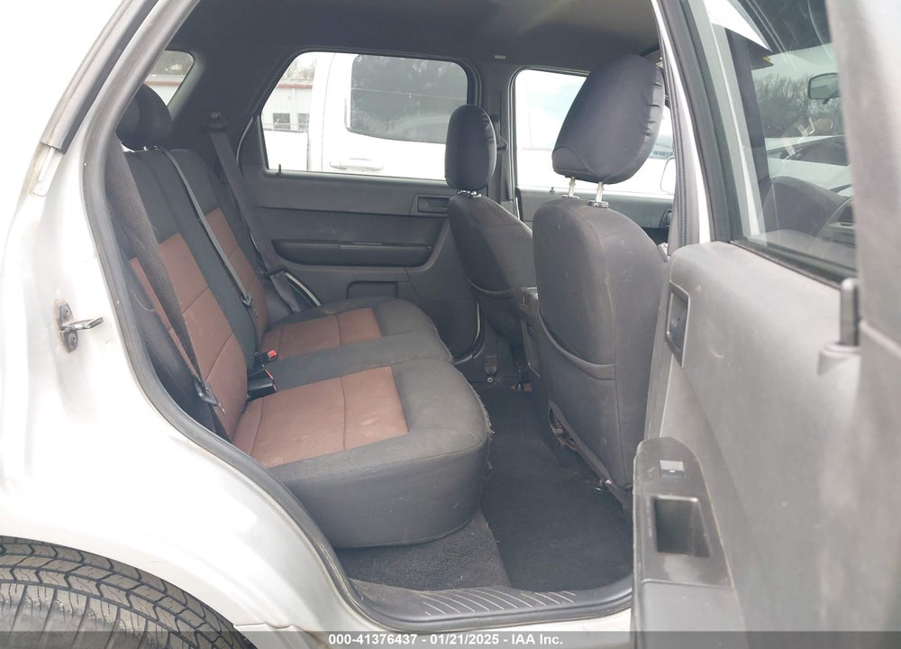 2008 FORD ESCAPE XLT VIN: 1FMCU03Z58KA87126