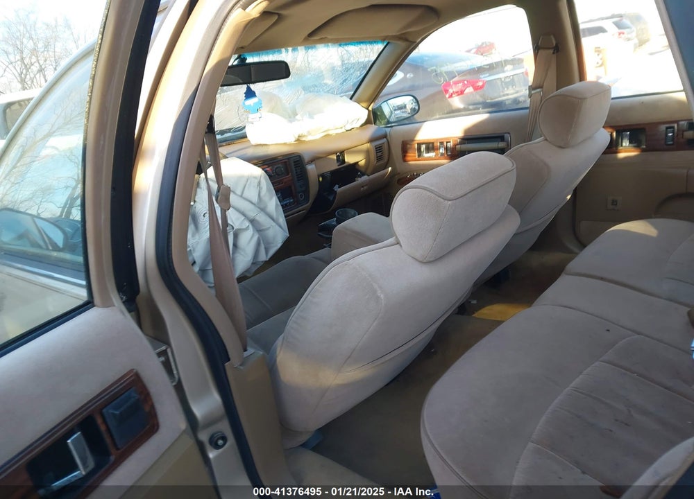 1996 CHEVROLET CAPRICE CLASSIC VIN: 1G1BL52W4TR143783