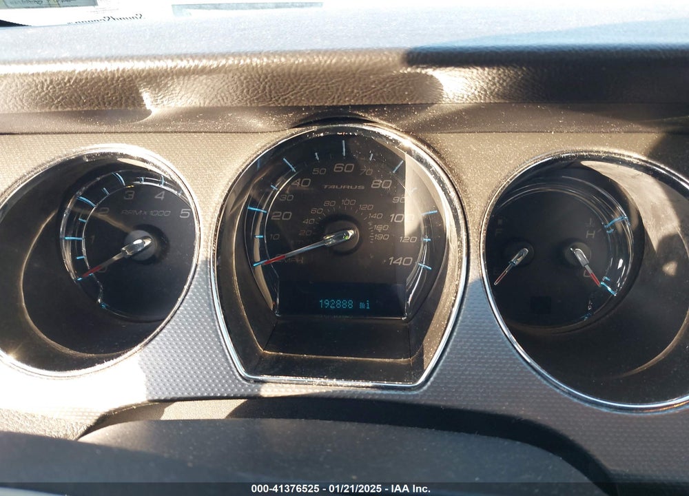 2010 FORD TAURUS SEL VIN: 1FAHP2EW6AG127972