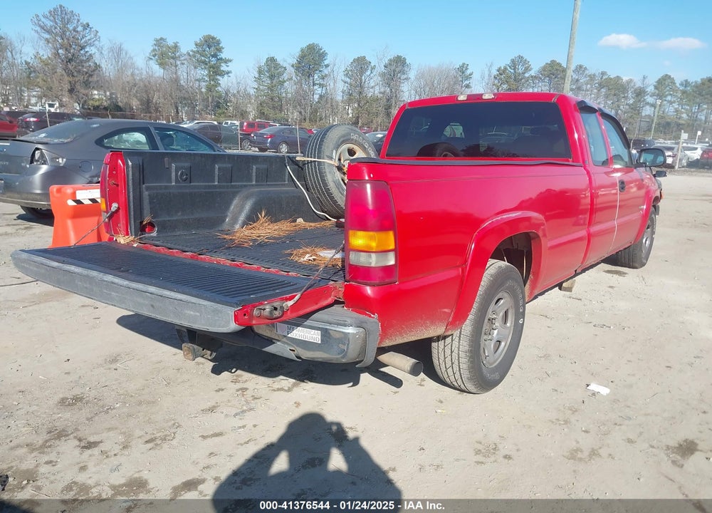 2002 CHEVROLET SILVERADO 1500 LS VIN: 1GCEC19T82E155286