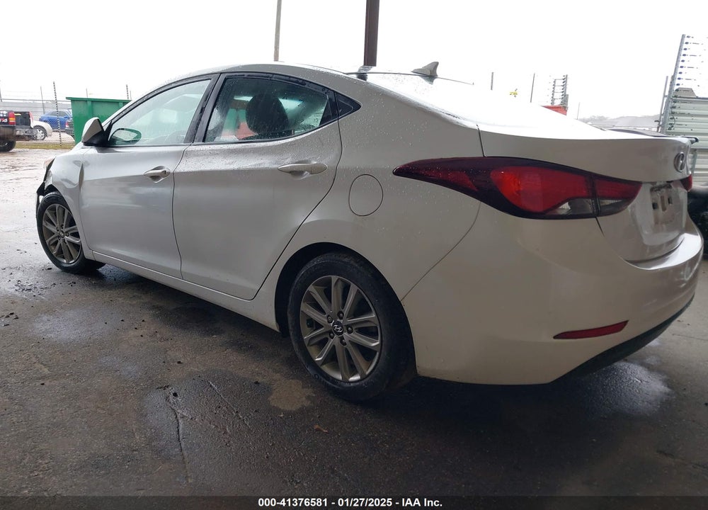 2015 HYUNDAI ELANTRA VIN: 5NPDH4AE8FH582968