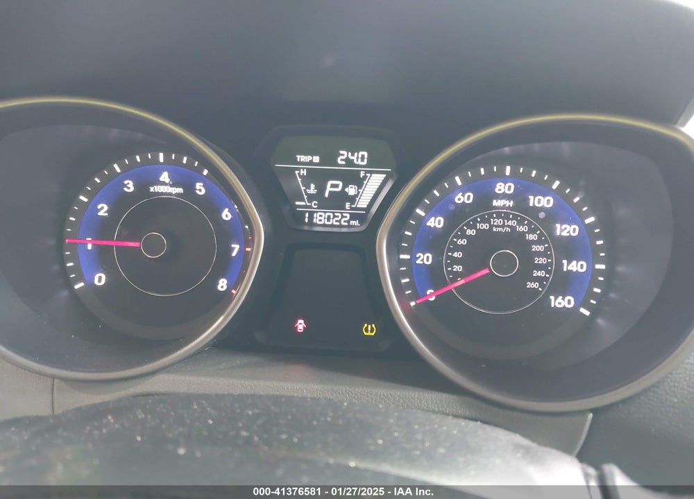 2015 HYUNDAI ELANTRA VIN: 5NPDH4AE8FH582968