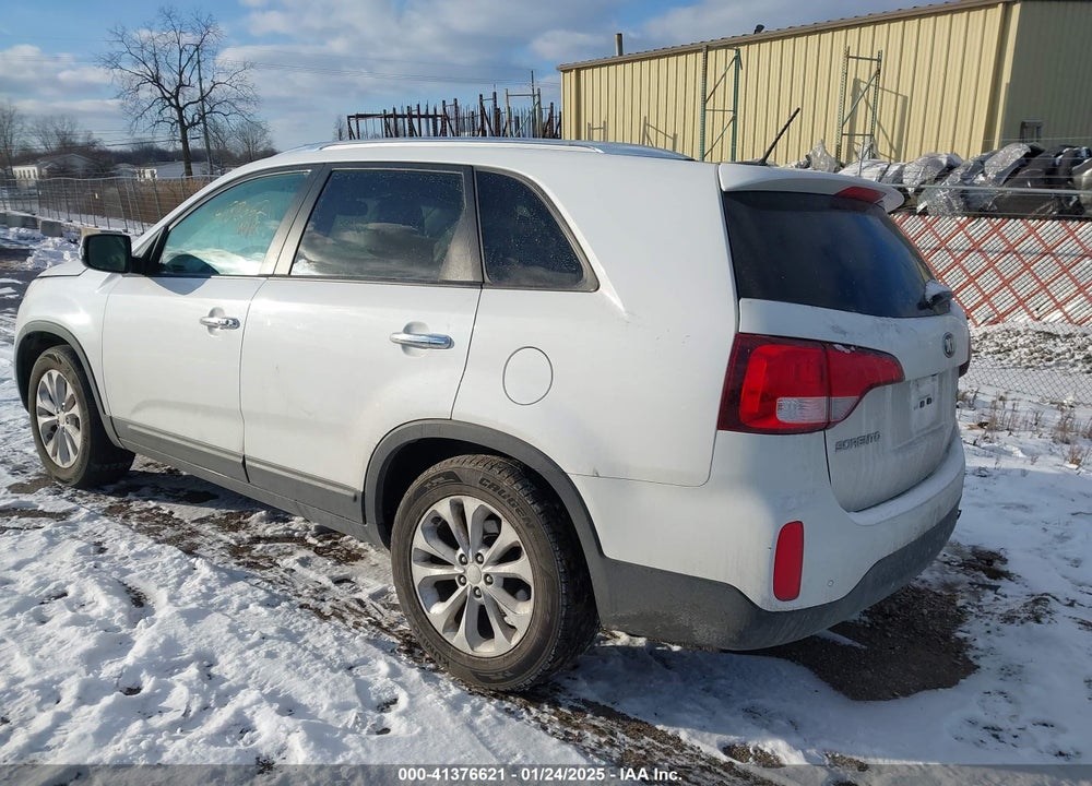 2014 KIA SORENTO VIN: 5XYKU4A72EG430694