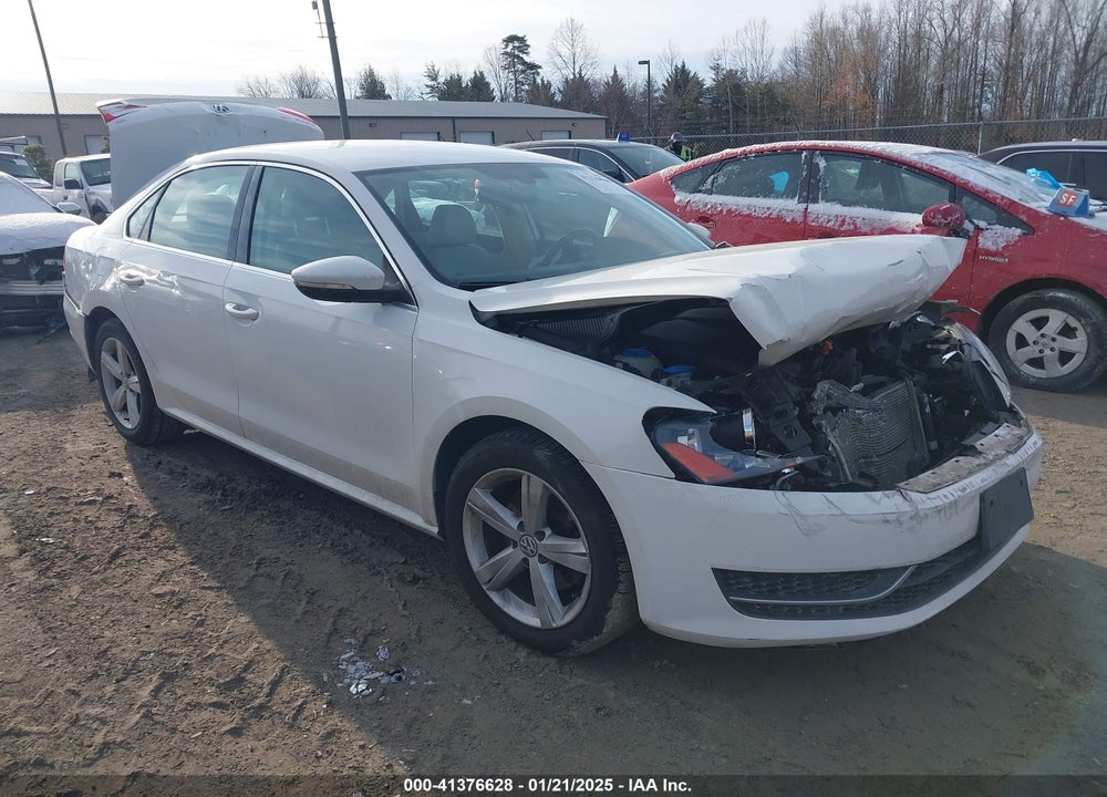 2012 VOLKSWAGEN PASSAT 2.5L SE VIN: 1VWBP7A37CC009431