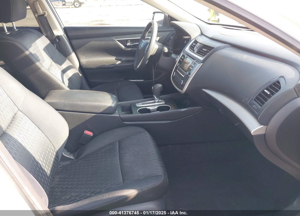 2016 NISSAN ALTIMA VIN: 1N4AL3APXGC201542