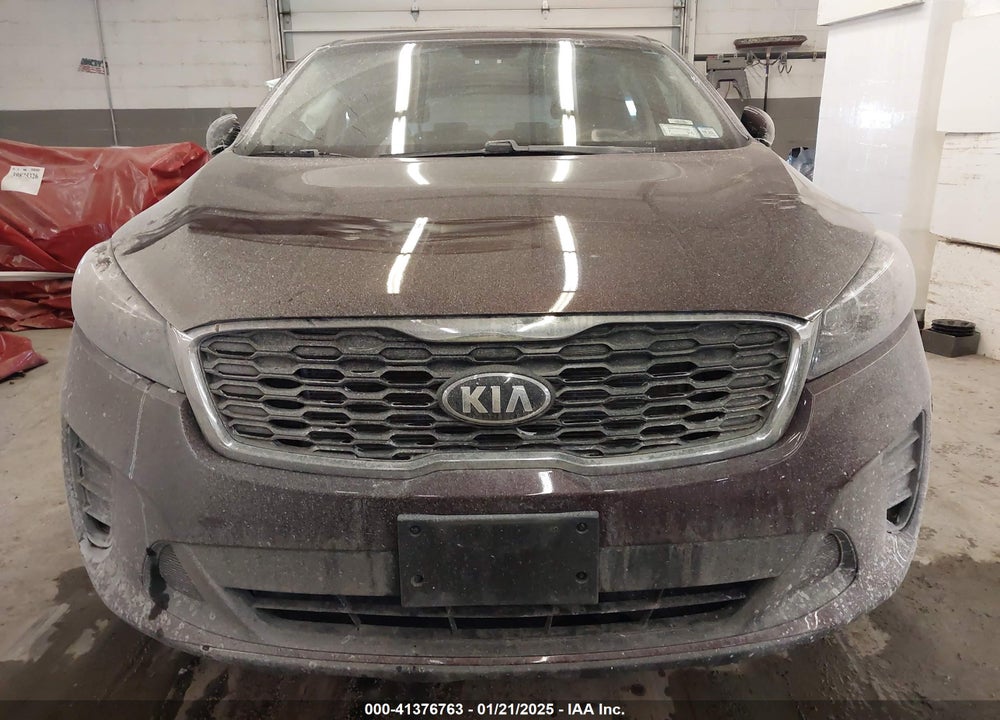 2019 KIA SORENTO 2.4L LX VIN: 5XYPGDA37KG569760