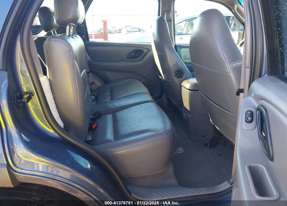 2001 FORD ESCAPE XLT VIN: 1FMCU04131KC21937