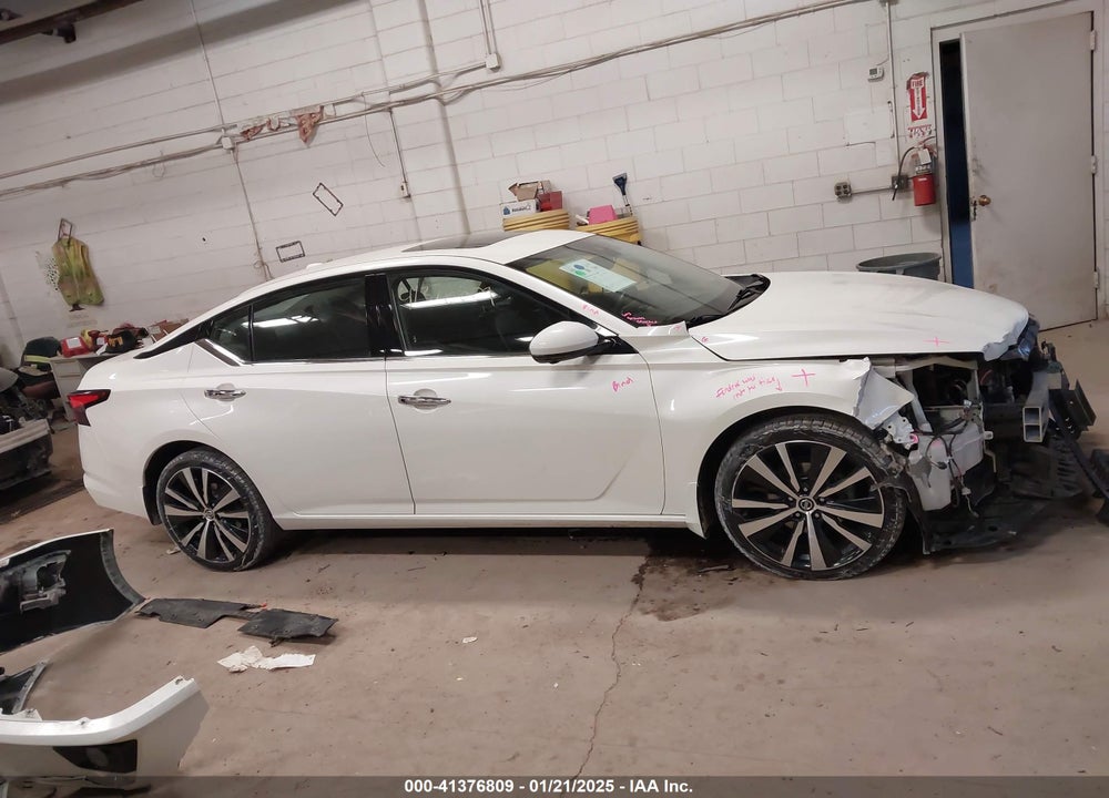 2020 NISSAN ALTIMA VIN: 1N4BL4FW1LC118487