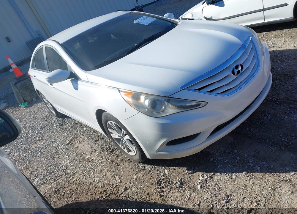2012 HYUNDAI SONATA GLS VIN: 5NPEB4AC3CH407382