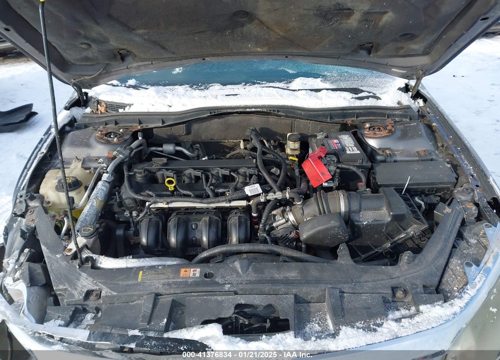 2011 FORD FUSION VIN: 3FAHP0HA0BR147651