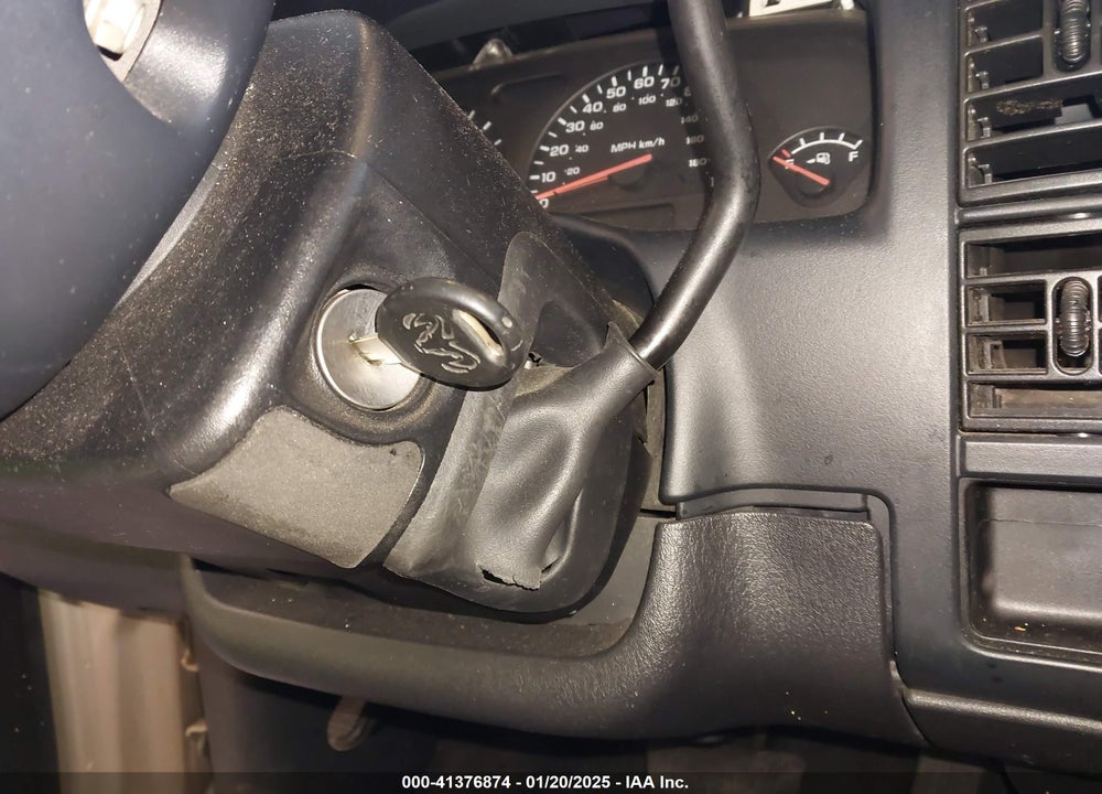 2004 DODGE DAKOTA VIN: 1D7GL12K54S609028