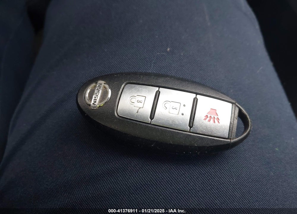 2015 NISSAN JUKE S VIN: JN8AF5MRXFT507640