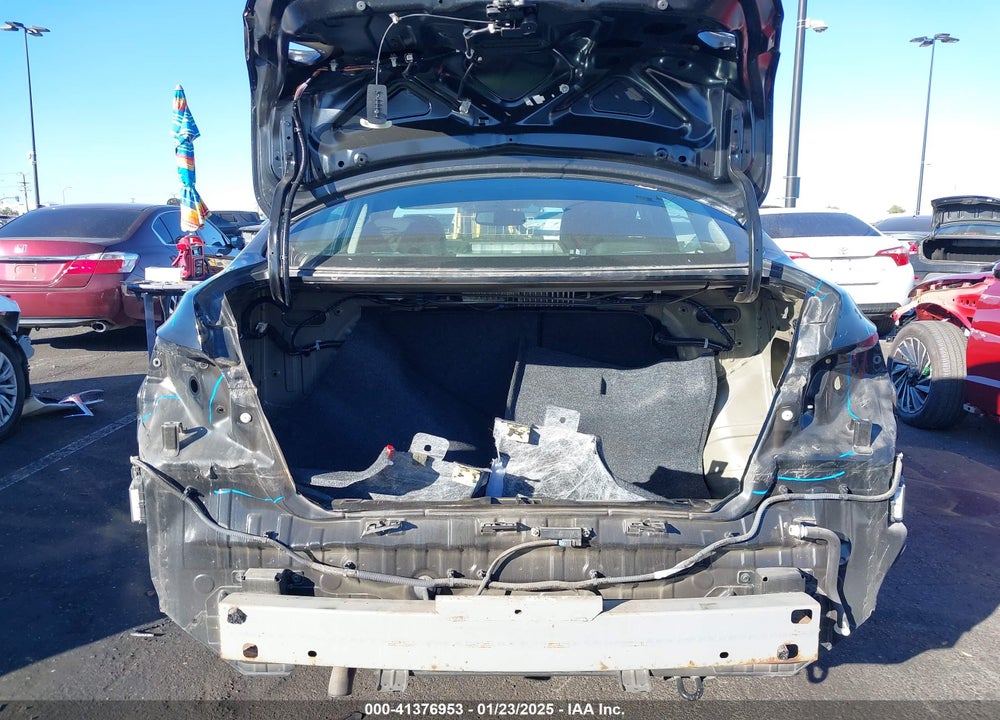 2017 NISSAN SENTRA SL VIN: 3N1AB7AP0HY275486