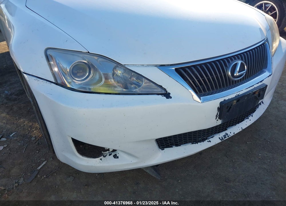 2009 LEXUS IS 350 VIN: JTHBE262X95023363