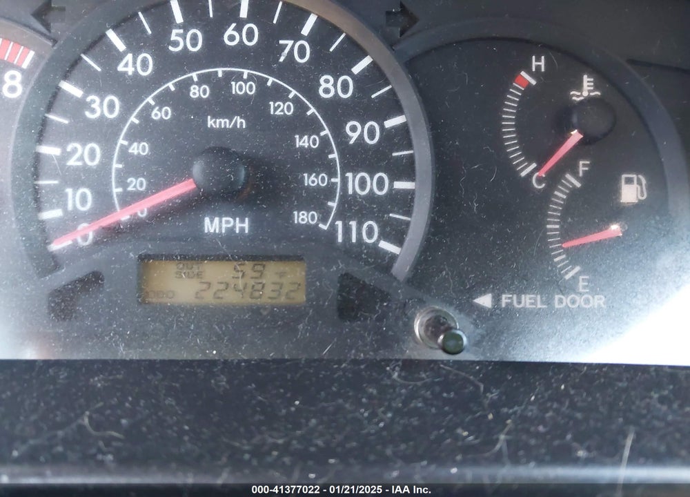 2003 TOYOTA COROLLA CE VIN: JTDBR32E830020235