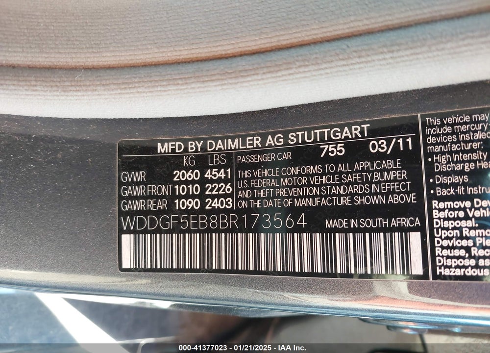 2011 MERCEDES-BENZ C 300 LUXURY/SPORT VIN: WDDGF5EB8BR173564