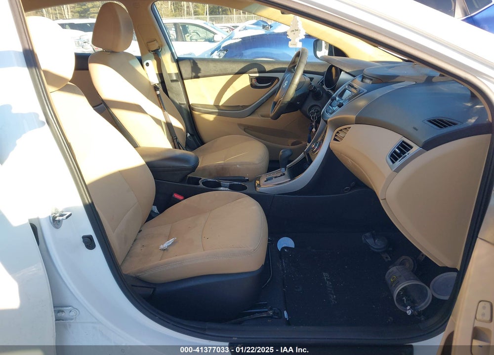 2013 HYUNDAI ELANTRA VIN: 5NPDH4AE3DH451489
