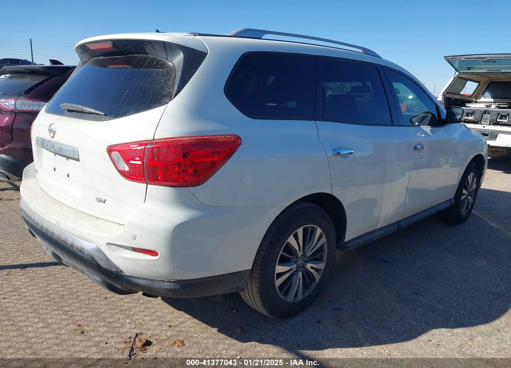 2017 NISSAN PATHFINDER SV VIN: 5N1DR2MN6HC681201