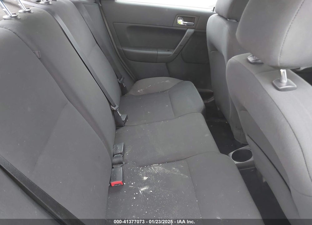 2010 FORD FOCUS VIN: 1FAHP3GN4AW193534
