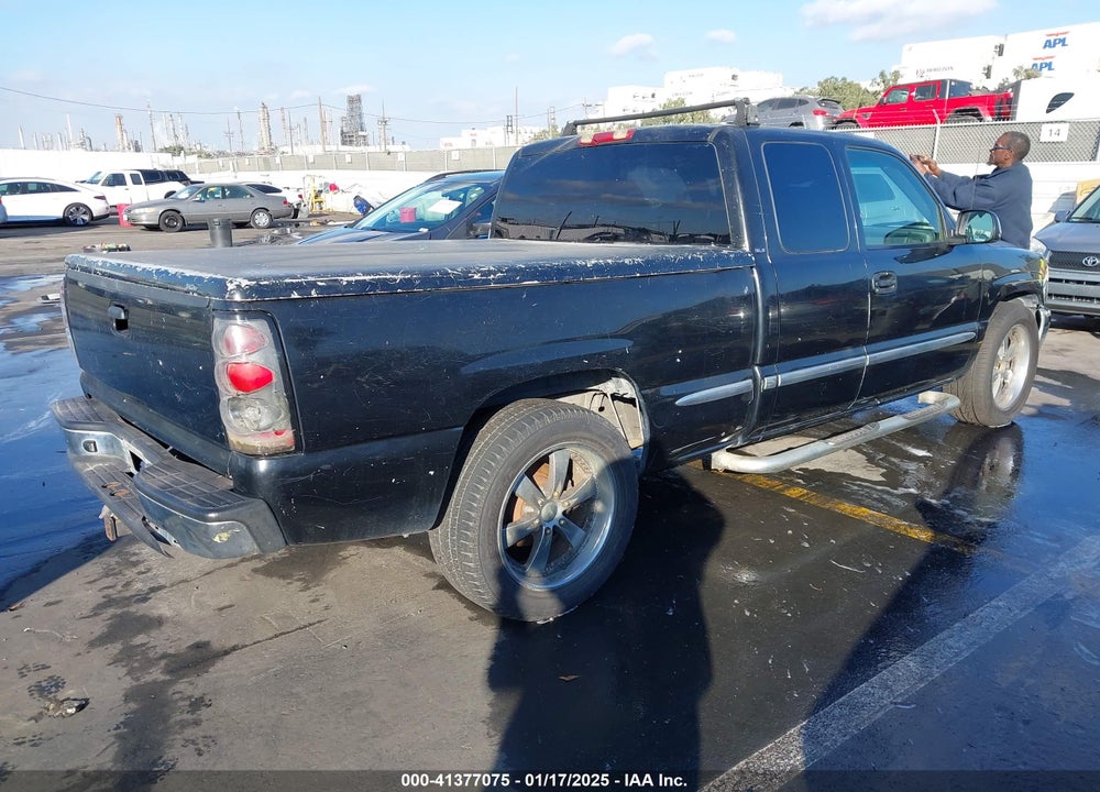 2002 GMC SIERRA 1500 SLE VIN: 2GTEC19T721342326
