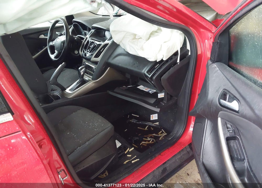 2012 FORD FOCUS VIN: 1FAHP3H21CL404777