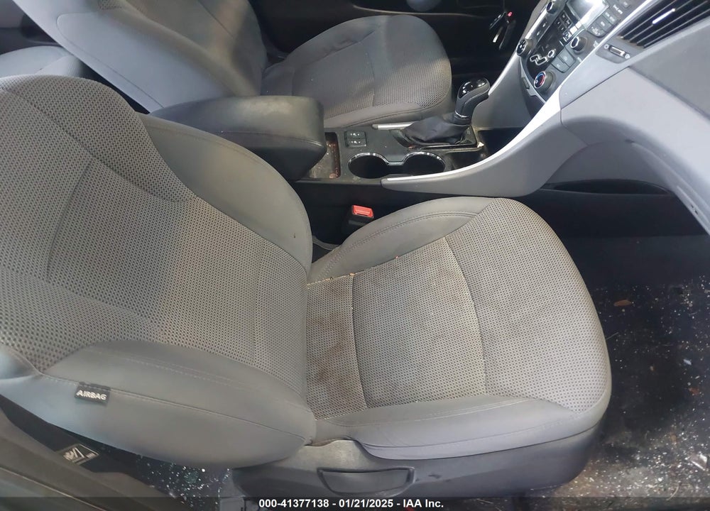 2013 HYUNDAI SONATA VIN: 5NPEB4AC6DH766937