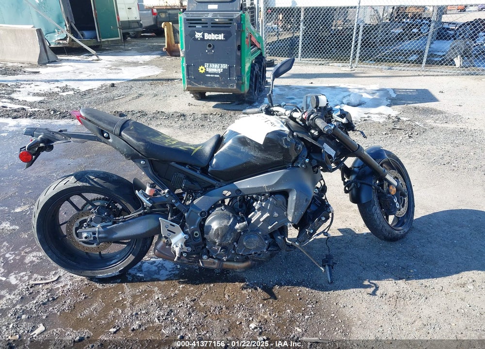 2023 YAMAHA MT09 VIN: JYARN71E9PA004561
