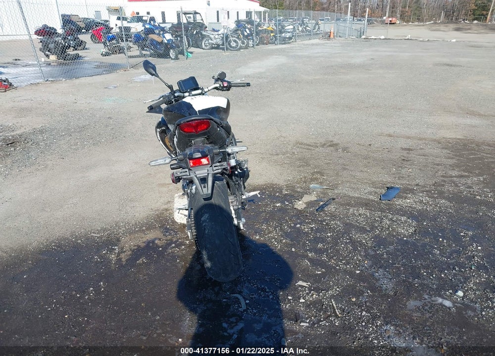 2023 YAMAHA MT09 VIN: JYARN71E9PA004561
