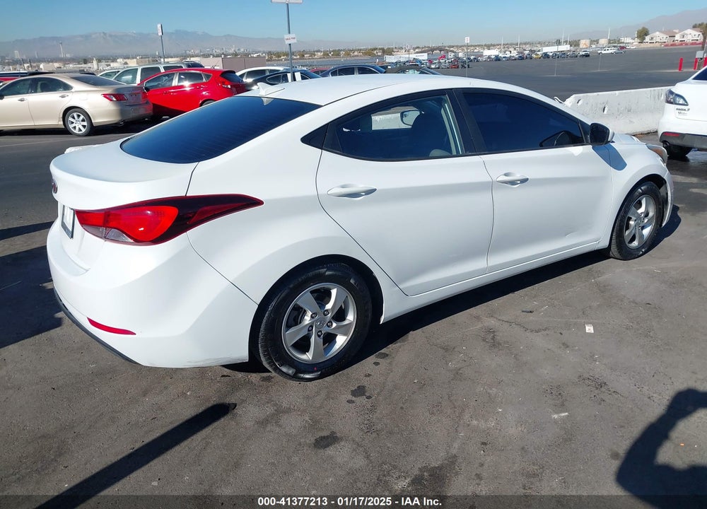 2014 HYUNDAI ELANTRA SE VIN: 5NPDH4AE3EH516648