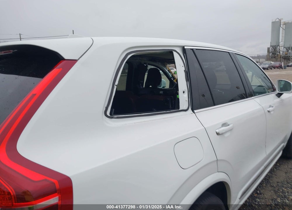 2019 VOLVO XC90 HYBRID VIN: YV4BR0CL4K1516120