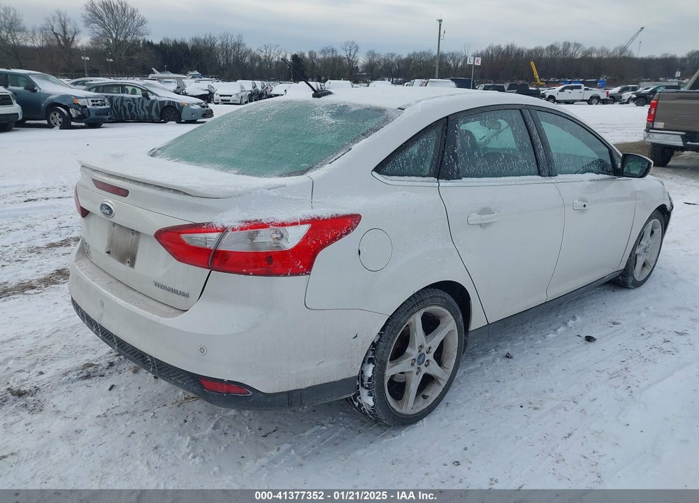 2013 FORD FOCUS VIN: 1FADP3J23DL240006