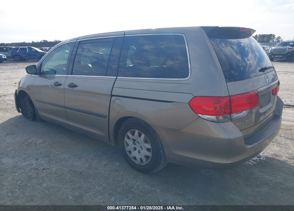 2010 HONDA ODYSSEY LX VIN: 5FNRL3H27AB022327