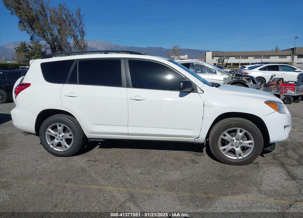 2011 TOYOTA RAV4 VIN: 2T3ZF4DV5BW058624