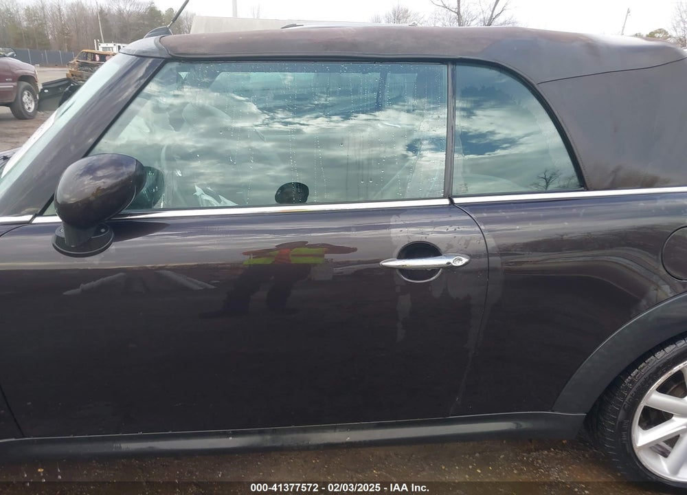 2013 MINI CONVERTIBLE COOPER S VIN: WMWZP3C54DT297304