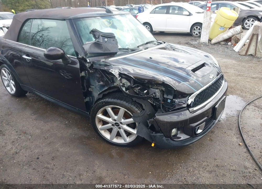 2013 MINI CONVERTIBLE COOPER S VIN: WMWZP3C54DT297304