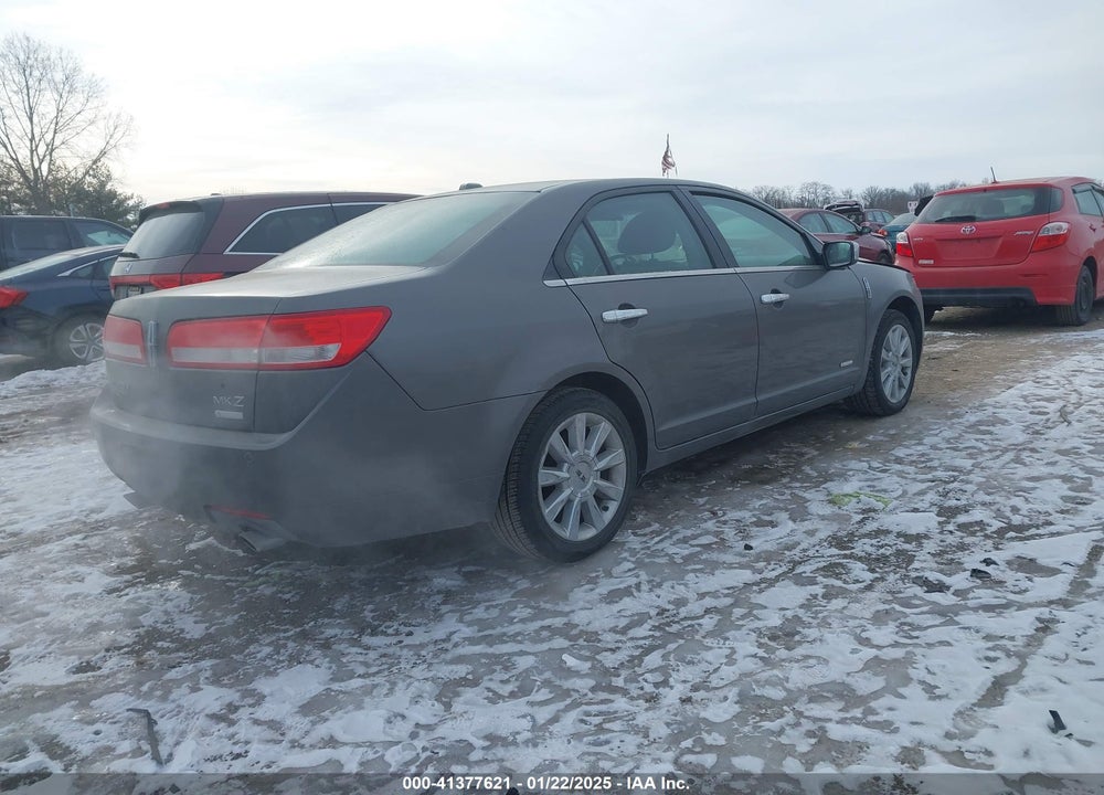 2011 LINCOLN MKZ HYBRID VIN: 3LNDL2L33BR755894