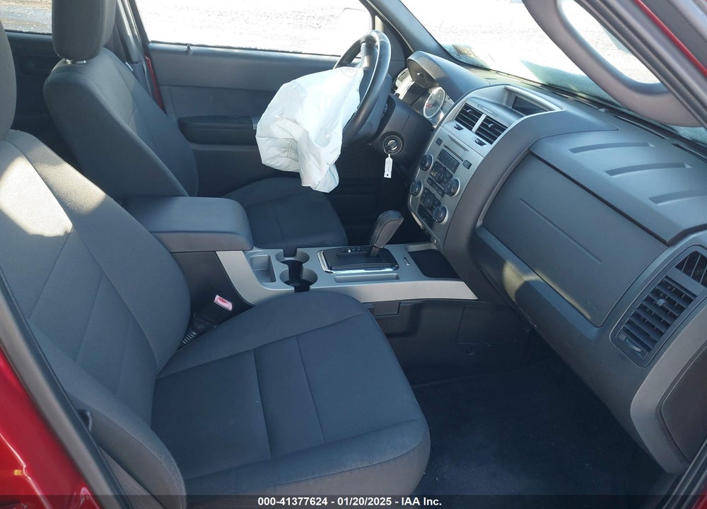 2010 FORD ESCAPE XLT VIN: 1FMCU0D74AKD41945