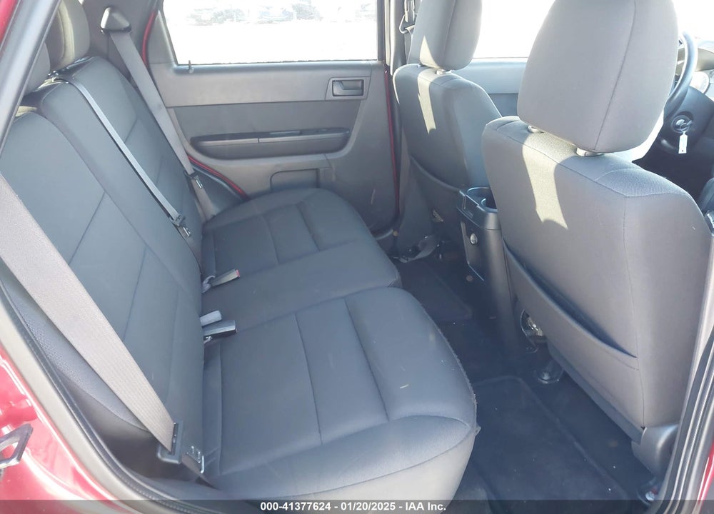 2010 FORD ESCAPE XLT VIN: 1FMCU0D74AKD41945