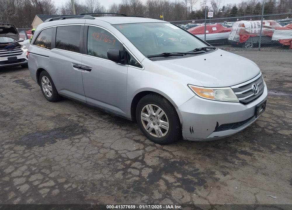 2011 HONDA ODYSSEY LX VIN: 5FNRL5H27BB076790