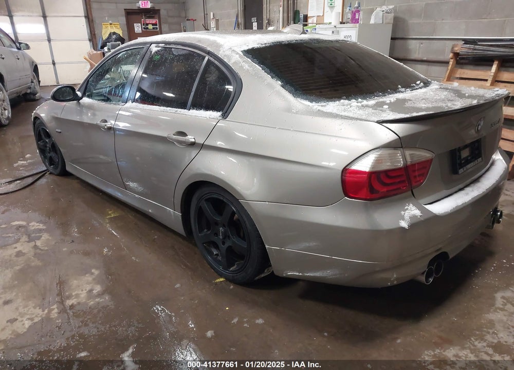 2008 BMW 335XI VIN: WBAVD53528A253497