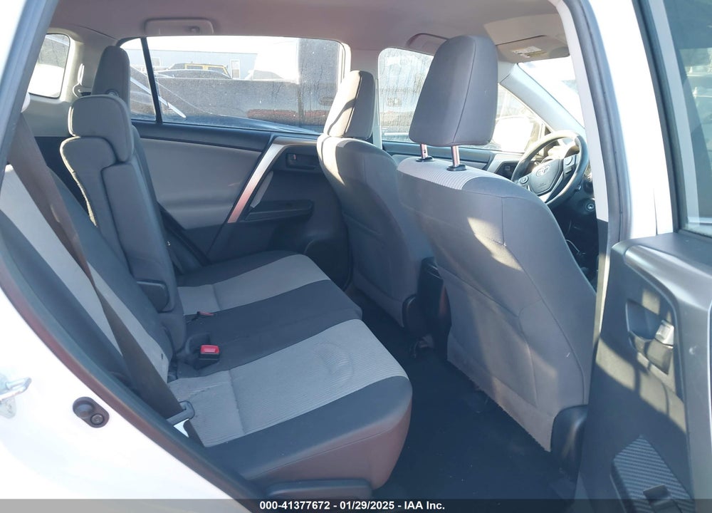 2014 TOYOTA RAV4 LE VIN: JTMZFREV3EJ019576