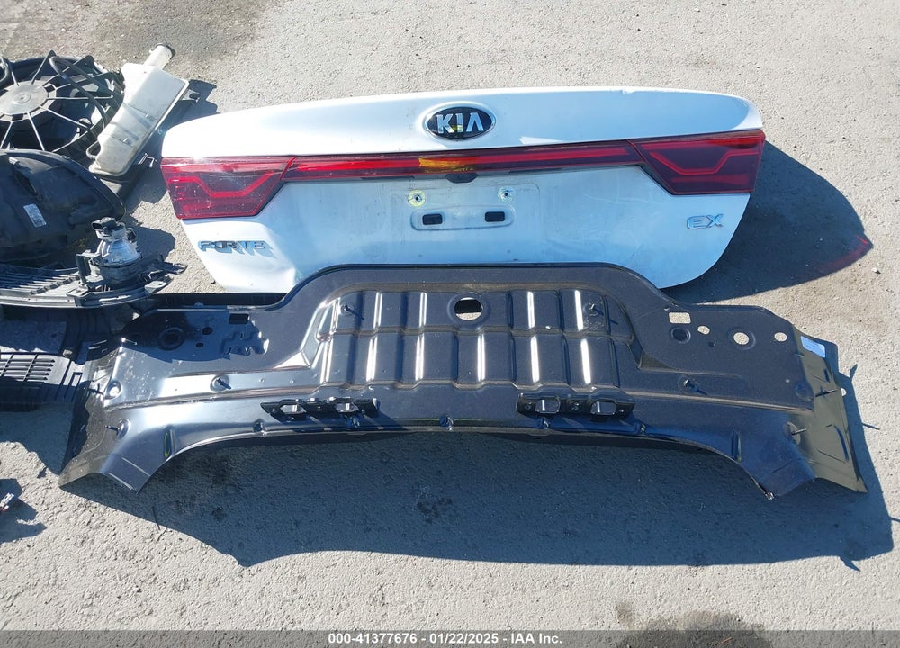 2021 KIA FORTE VIN: 3KPF54AD3ME338137