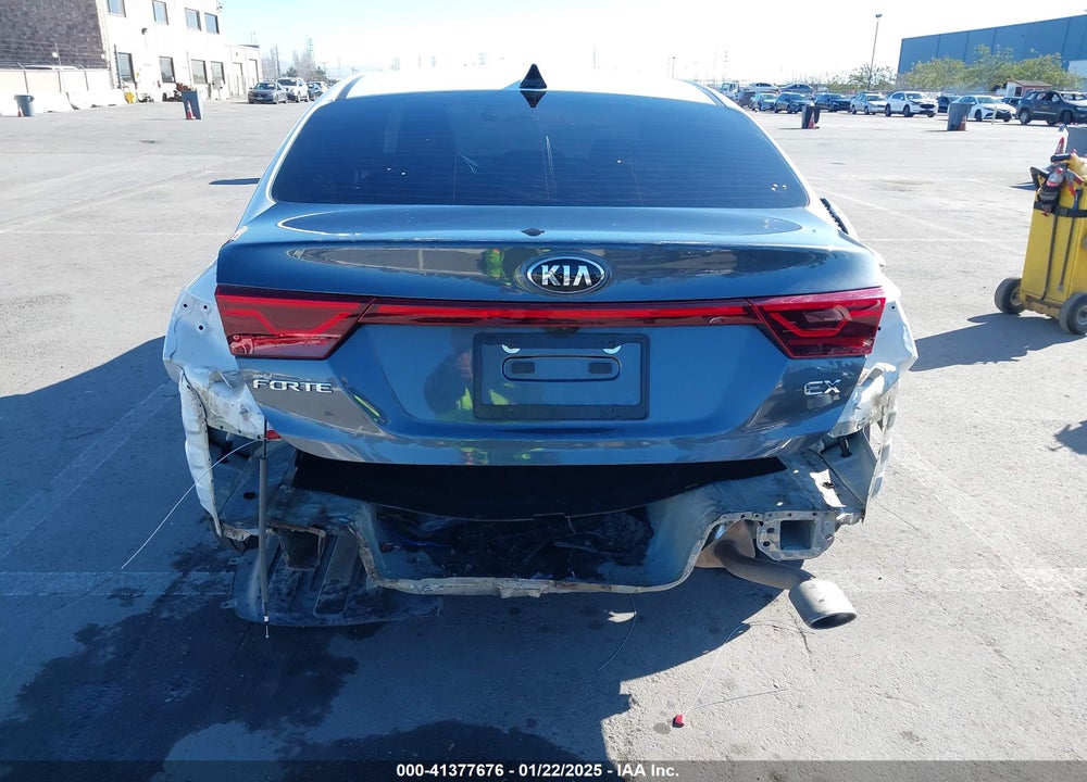 2021 KIA FORTE VIN: 3KPF54AD3ME338137