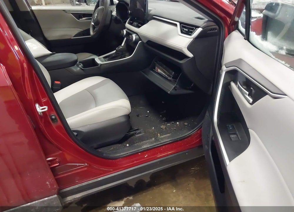 2023 TOYOTA RAV4 XLE PREMIUM VIN: 2T3A1RFV5PW399342