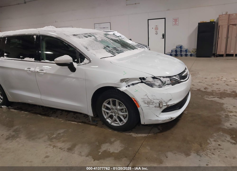 2022 CHRYSLER VOYAGER LX VIN: 2C4RC1CG4NR211650