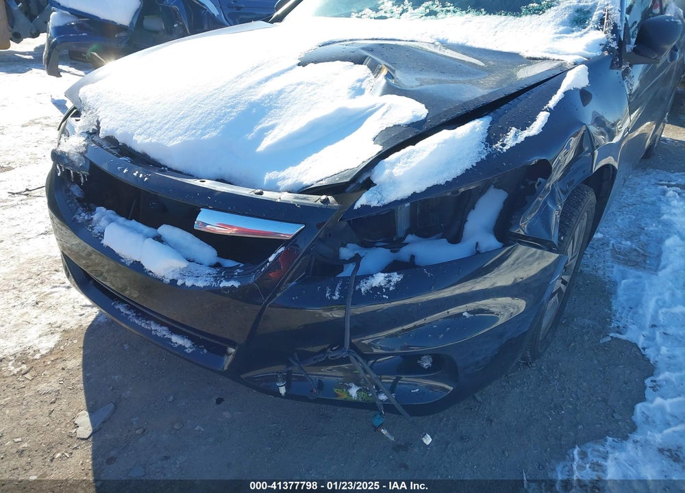 2012 HONDA ACCORD VIN: 1HGCS1B33CA018786